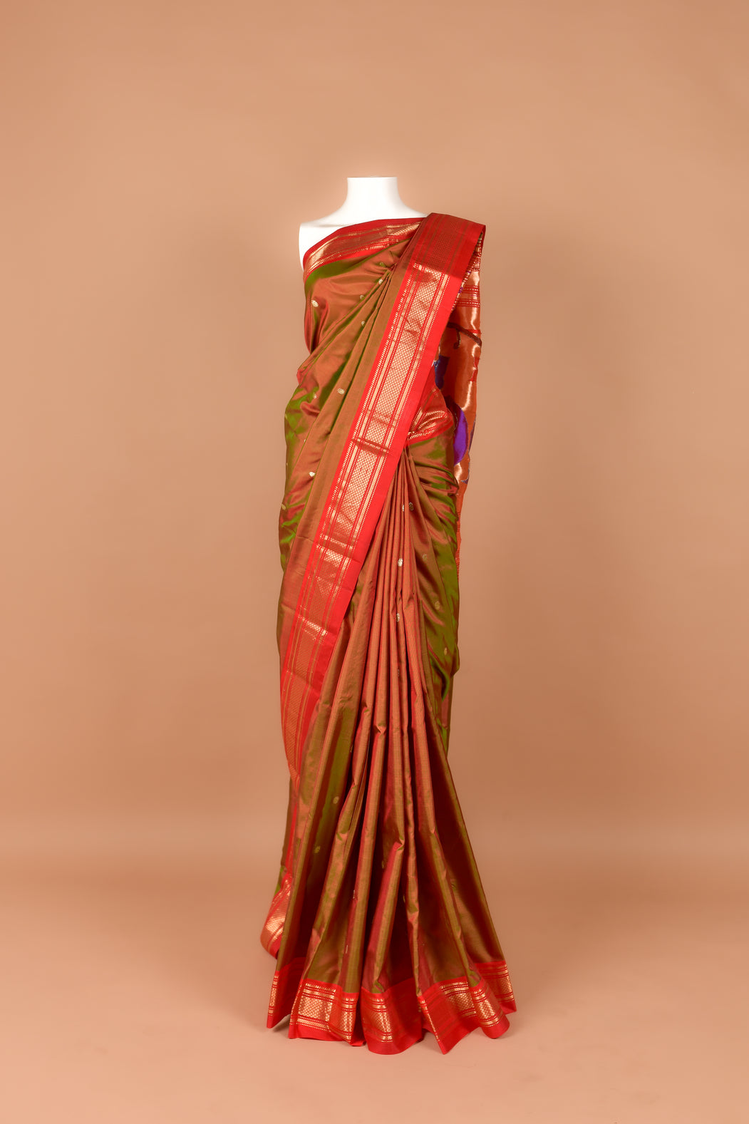 Anjari Kagdi Padar Paithani