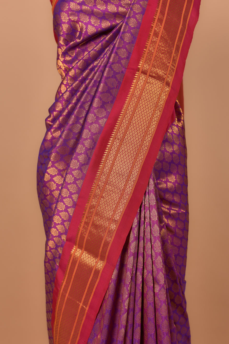 Jari Jall Brocade Paithani