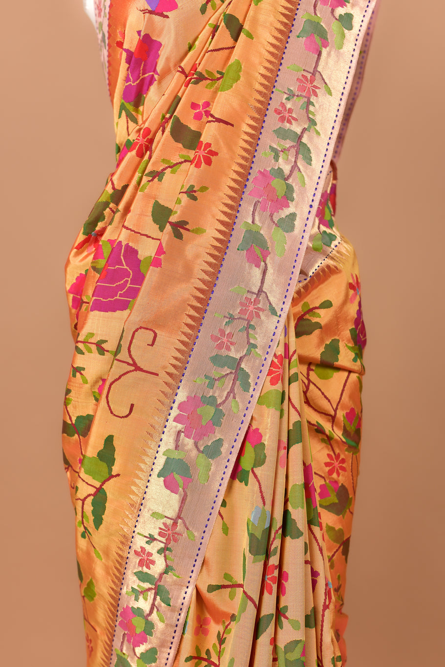 Jari Border Allover Paithani