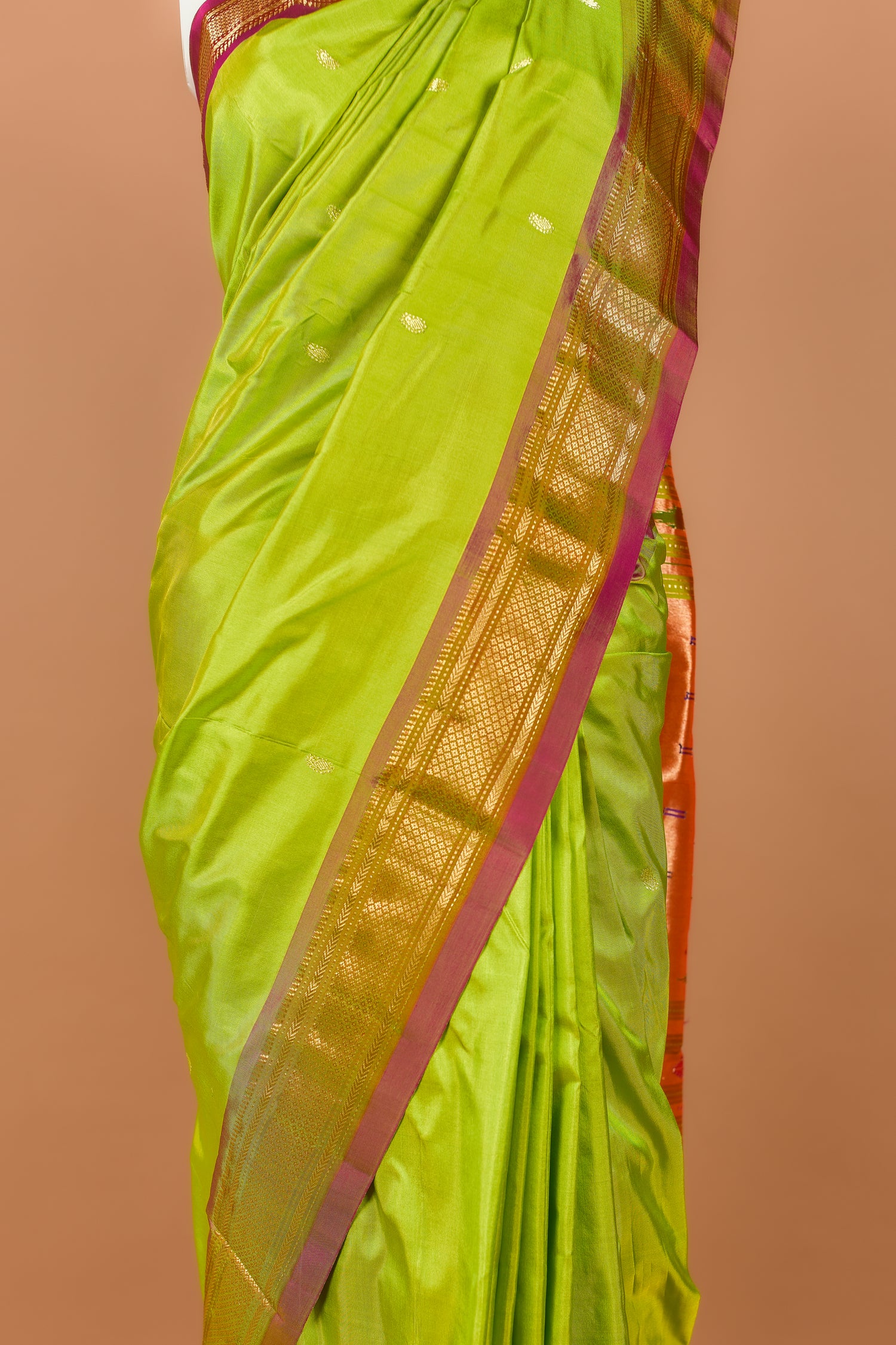 Green Double Padar Paithani